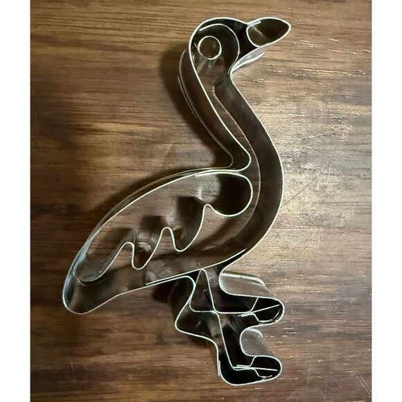 Flamingo Cookie Cutter Metal Eye Nose Wings Feet Details! Vintage - Picture 4 of 4